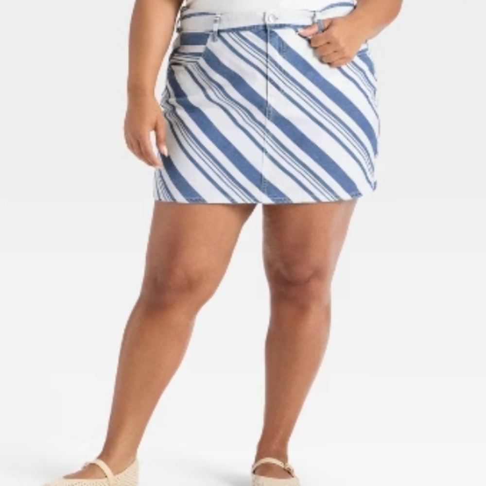 Universal Thread Size 10 Womens White and Blue Striped Mini Skirt - Picture 2 of 16